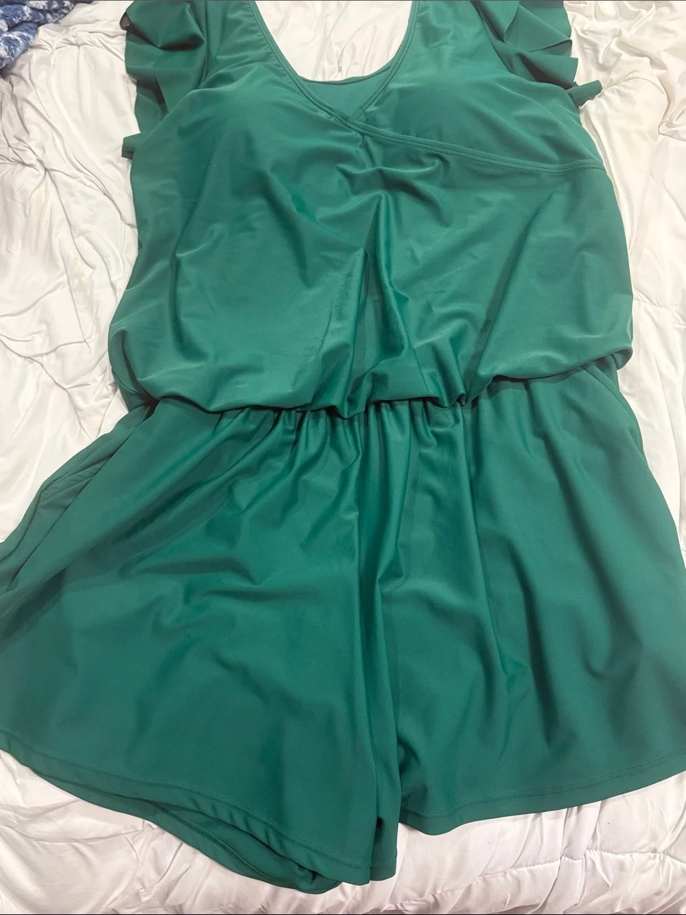 Green Ruffle Sleeve Romper - Picture 6 of 6